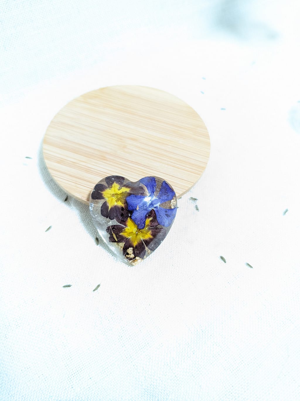Brosa Floricele - Image 1
